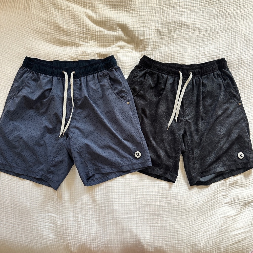 Lot of 2 Vuori Kore Shorts 7" Men's Black Navy Performance Activewear Gym Large